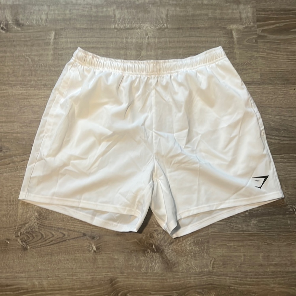 Gymshark Arrival 5” men’s white shorts